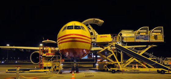 Schnelle und zuverlässige DHL Cargo Express Versand Abholung DHL Global Spedition Luftfracht