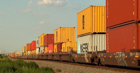Internationale Eisenbahnfracht von China in die Vereinigten Staaten mit Amazon FBA Warehousing